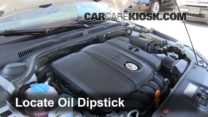 2011 Volkswagen Jetta SE 2.5L 5 Cyl. Sedan Oil Check Oil Level